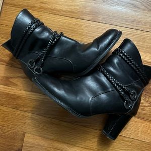 Life Stride Black Heel Bootie - Size 8.5